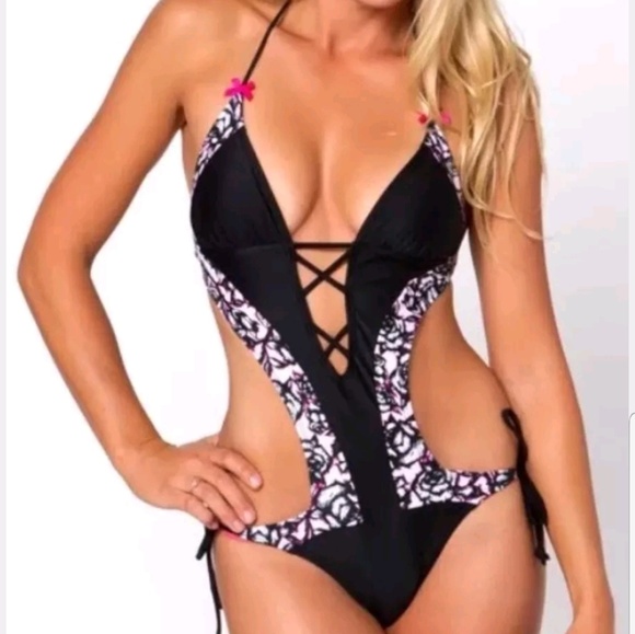 Metal Mulisha Other - Metal mulisha swimsuit Sz small